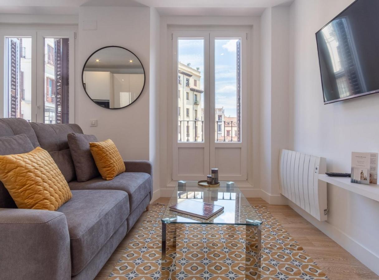 Charming Apartment For 4 Steps Away From Mercado De San Miguel , Calle Mayor IV 마드리드 외부 사진